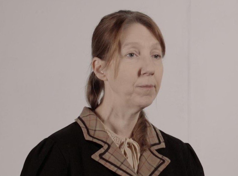 Elizabeth Delacour - Click for Video