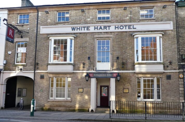 whitehart2
